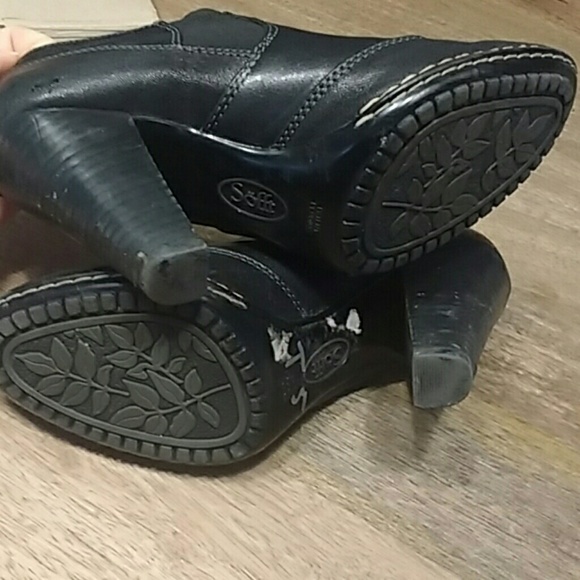 Sofft leather ankle boots from Nordstrom - Picture 8 of 8